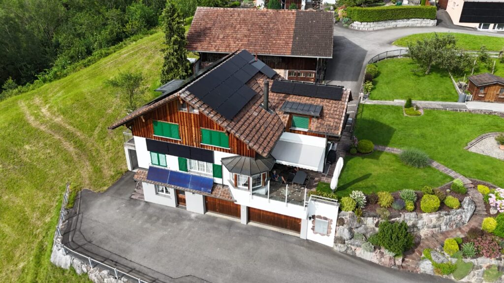 Aufdach Triesenberg